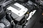 Сердце автомобиля — двигатель VQ37VHR, такой же, как на Fairlady Z.